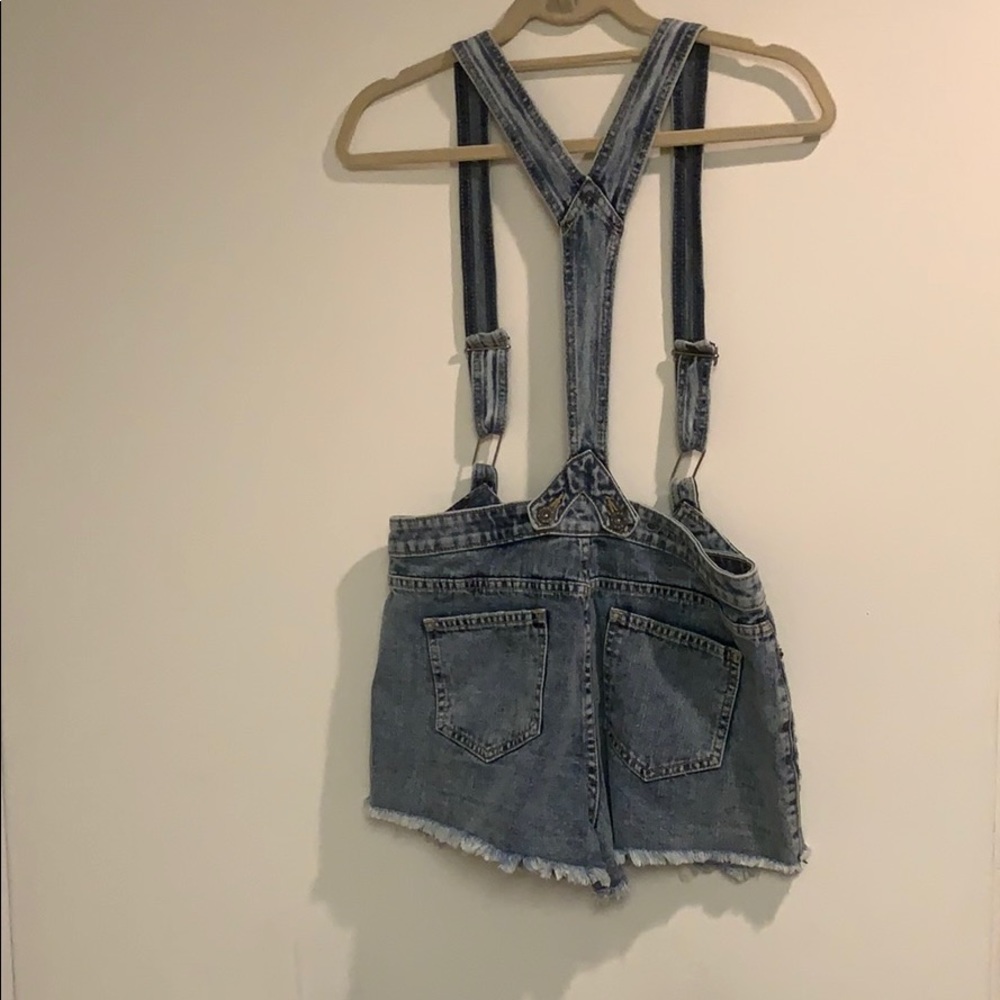 ❤️ Overalls - Picture 3 of 3